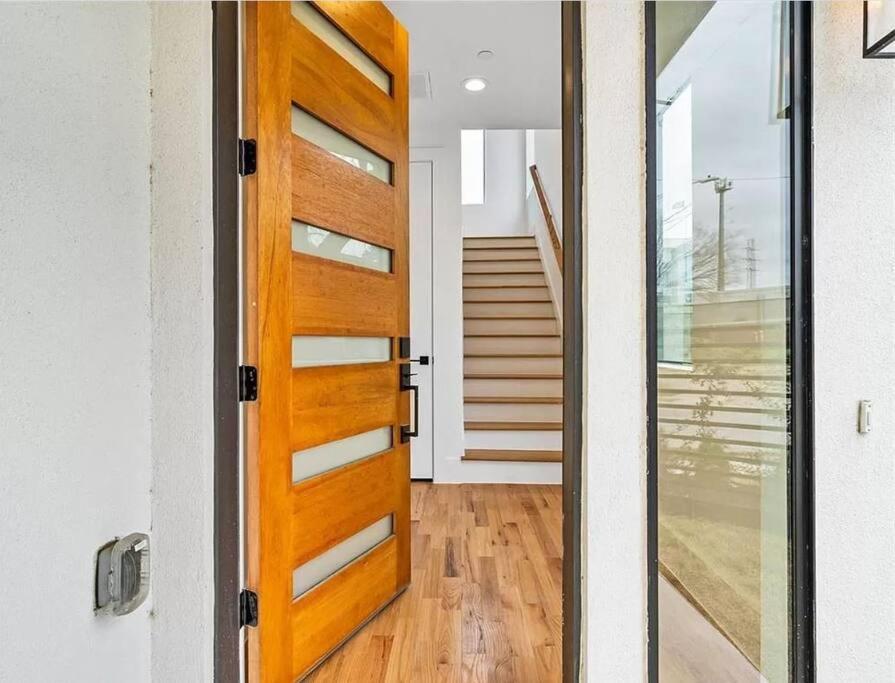 4 Story Home Mins To Downtown Houston With City Views Dış mekan fotoğraf